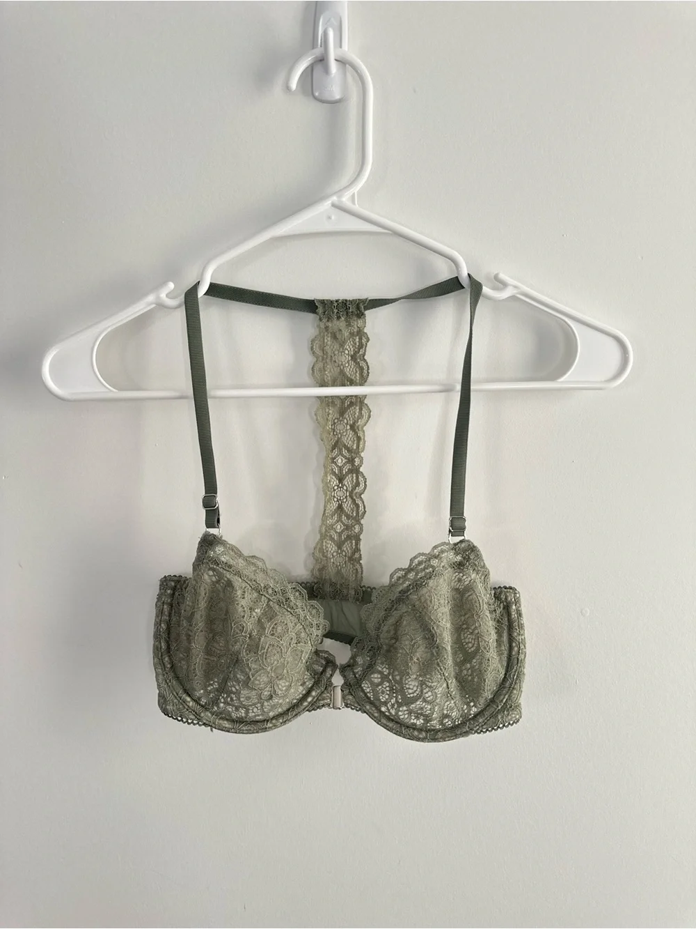 Victoria’s Secret Dream Angels Unlined Demi Bra 32D Lace Racerback Underwire - Picture 2 of 10